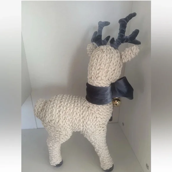 Wellesley Manor Holiday Braided Rope Reindeer  Blue Velvet Bow & Gold Bells - Picture 4 of 6